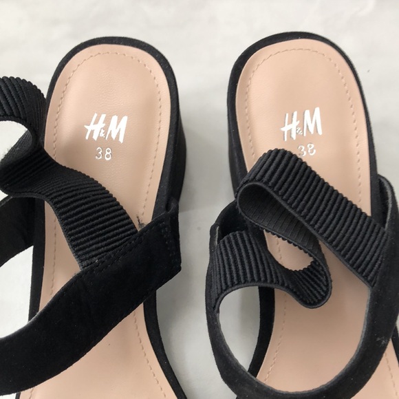 Suede Low Heel Chunky Sandals - Picture 3 of 6